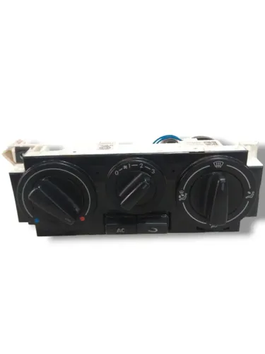 Comando de ar condicionado Vw Constelation 26320 2T0819045B