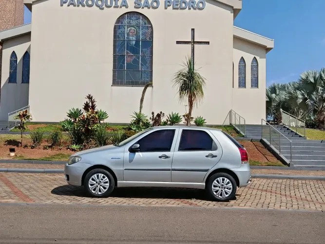 Fiat Palio 1.0 Economy Fire Flex 8V 4P 2010