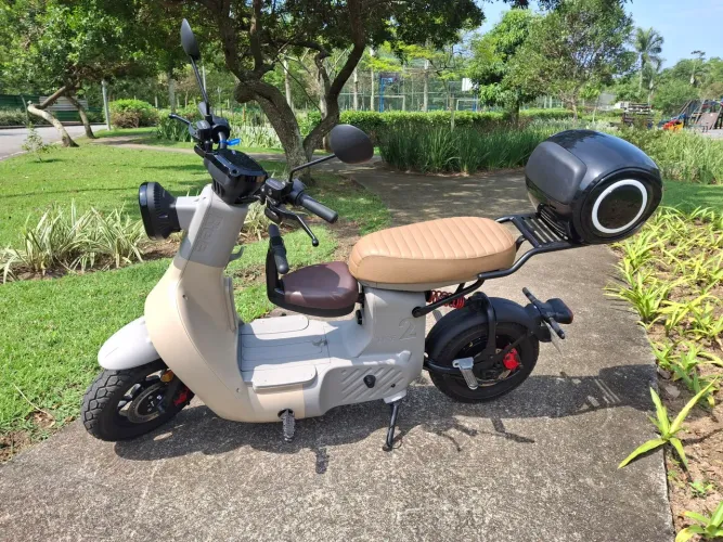 Scooter elétrica Bee type 2