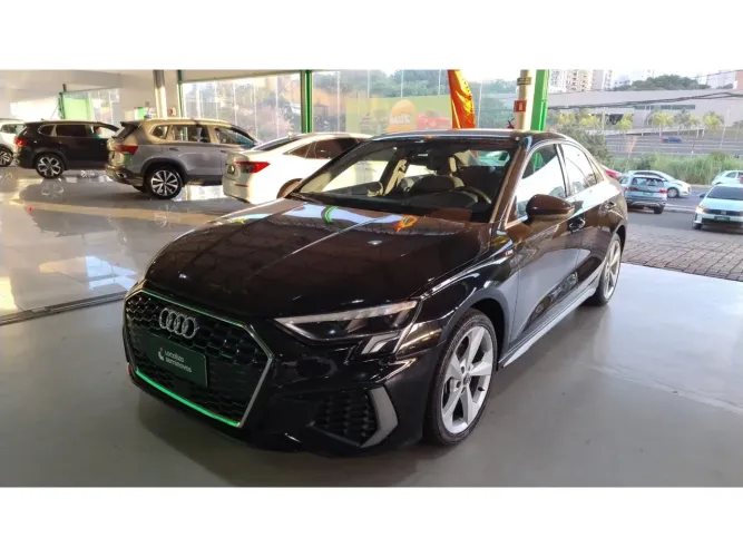 Audi A3 Sedan S-line 2.0 TFSI S-tronic 2024