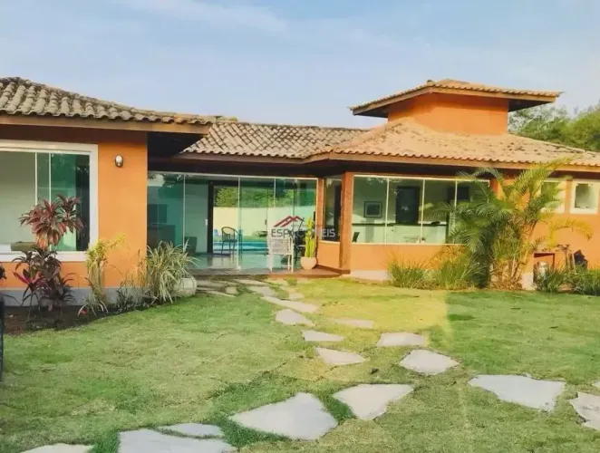 Casa privativa e espaçosa na Marina - Armação dos Búzios - RJ