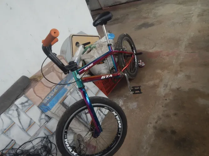 Bicicleta BMX GTA NITRO ARO 20
