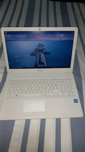 Notebook samsung essentials pra sair hoje