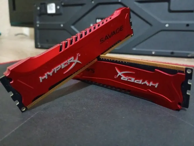 8GB (2x4) Memória gamer HYPERX SAVAGE