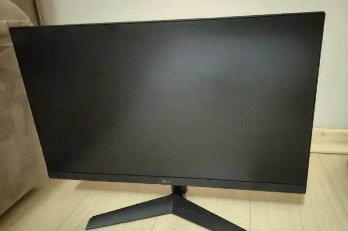 Monitor LG Ultragear 24" 144hz 26GN60R-B