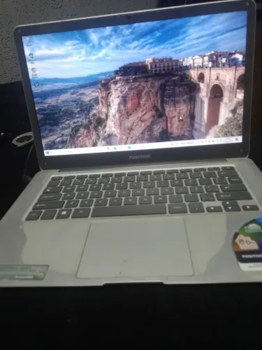 Notebook positivo