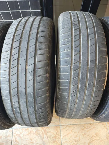 Pneus 225/60/R18