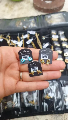 Brincos Infantis Folheadas a Ouro 18K