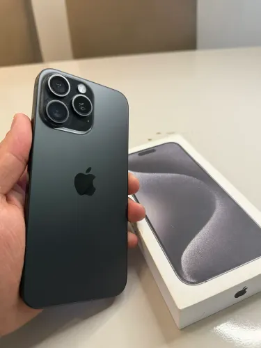 iPhone 15 Pro Max 256gb impecável