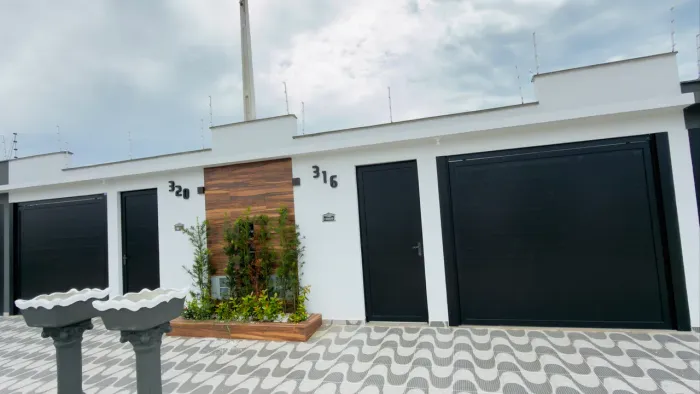 Casa com piscina Itanhaém 
