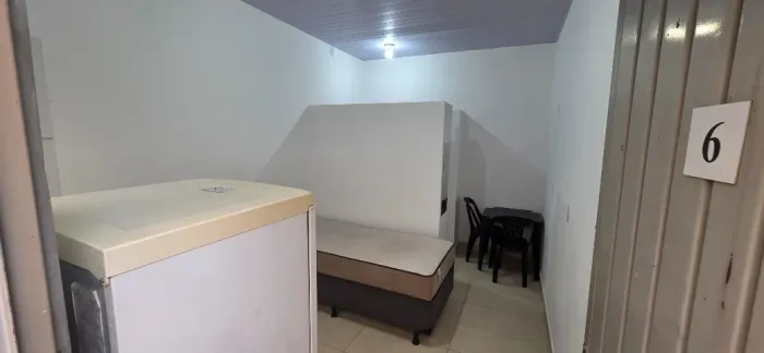 ALUGO KITNET MOBILIADA INCLUSO ÁGUA, LUZ, INTERNET E IPTU - SETOR PARQUE FLAMBOYANT