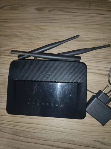 Roteador D-Link DIR-809 Dual Band AC 750 com 3 Antenas - Wi-Fi Rápido e Estável