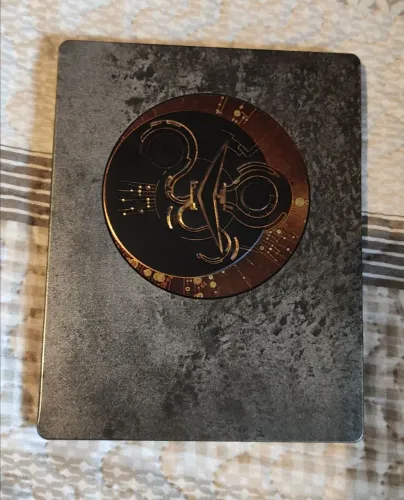 VENDO - Shadow Of The Tomb Rider c/ caixa metálica - Playstation 