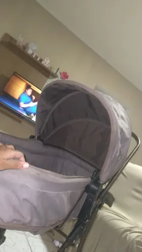 Carrinho de bebê galzerano