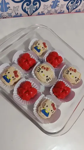 Brigadeiros personalizados para impressionar familiares e amigos 