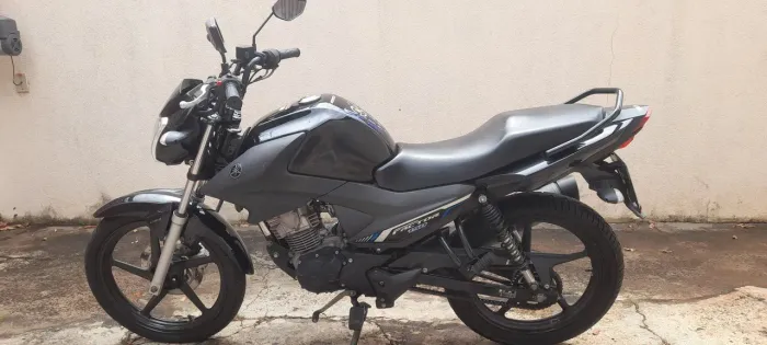 Yamaha YBR Factor 150 ED 2022 - Super Conservada