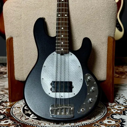 Baixo Music Man Sub 4 USA