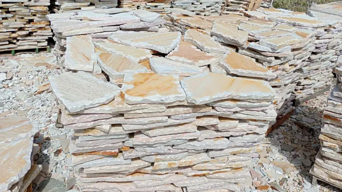 Pedras Atacama na cor amarelo 