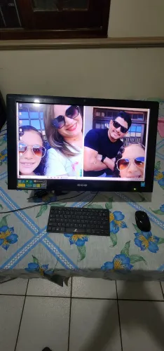 Vendo PC com monitor de 24 polegadas 