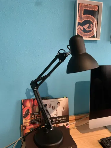 Luminária de mesa flexível NOVA na caixa 