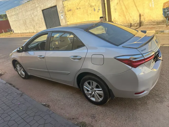 Toyota Corolla GLI 1.8 Flex 16V Aut. 2018