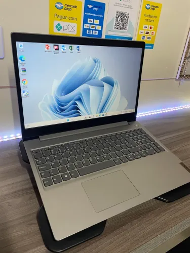 Lenovo ideapad (extremamente rápido e novo)