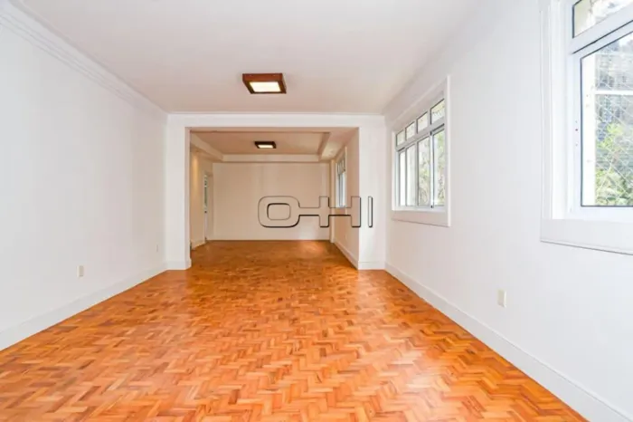 Venda Apartamento 3 Dormitórios - 228 m² Bela Vista