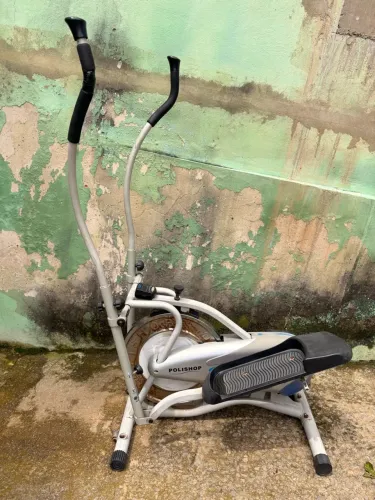 Elíptico da Polishop