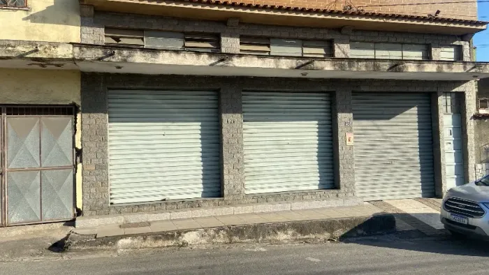 Alugo Loja de 60m2 Rua de ótimo movimento Bairro Siderlândia Vr