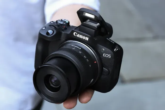 Canon Rf 85mm F/2 Macro Is Stm