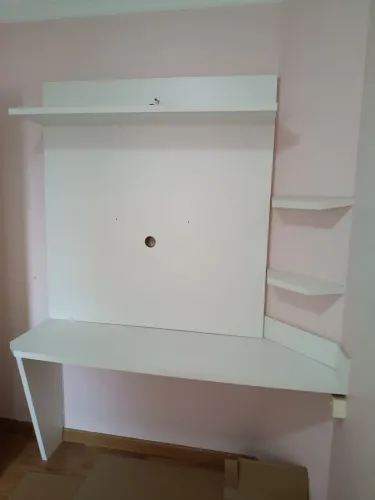 Escrivaninha com Painel