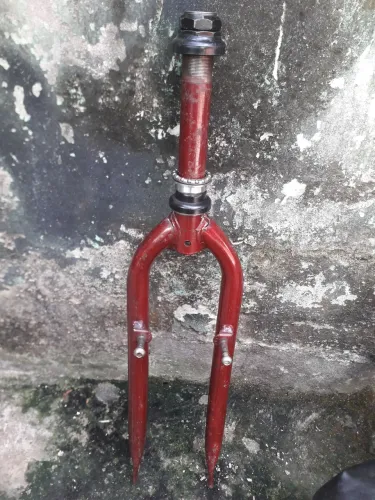GARFO ARO 26 C/ DIREÇÃO