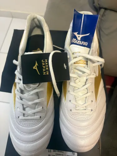 Mizuno morelia ll japan