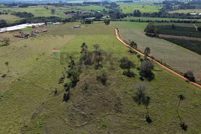 Sítio à Venda 5,97 hectares em Cássia dos Coqueiros/SP