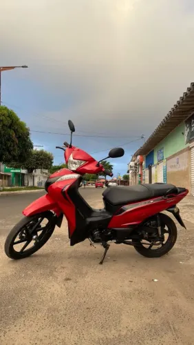 Jet modelo Biz 2023