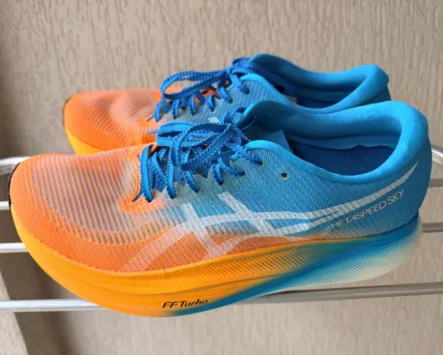 Tênis Asics Metaspeed Sky