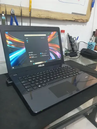 ?Notebook ASUS X451C | SSD 120GB (Super Rápido) | Windows 11 + Office
