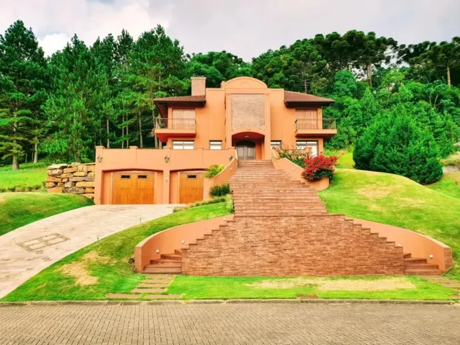 Casa em Condominio 6 Dorm - Bairro Aspen Mountain