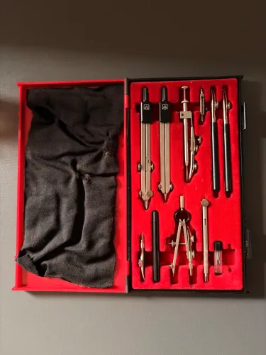 Kit compasso técnico vintage Koh-i-noor Hardtmuth (KIN)