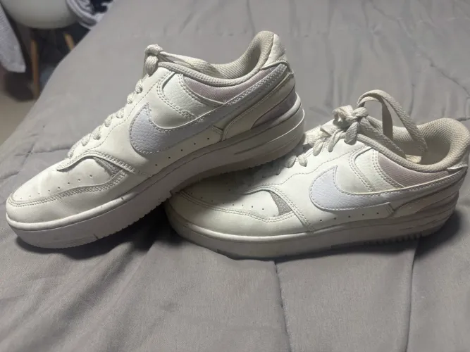 Tênis NiKe 38