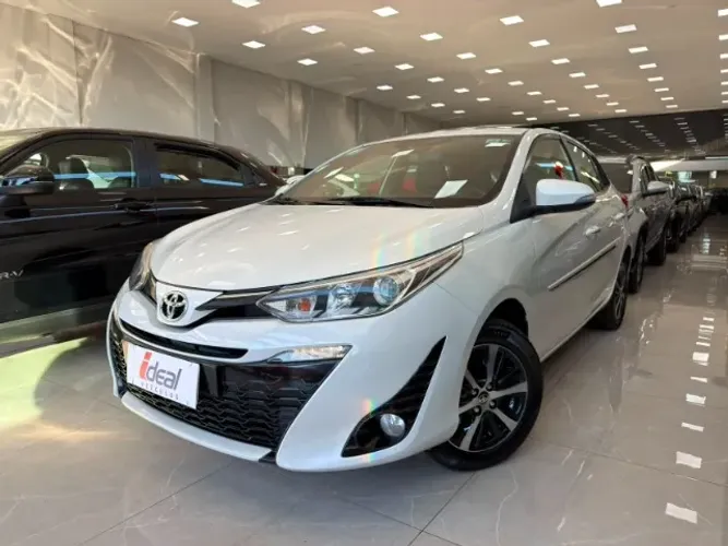 Toyota Yaris XLS Connect 1.5 Flex 16V 5P AUT 2020