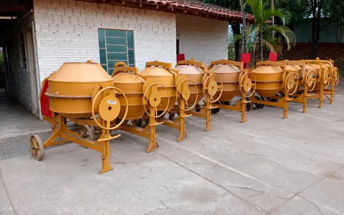 Betoneira Menegotti 400L com motor 220V (Rental Max) - FOTO ILUSTRATIVA