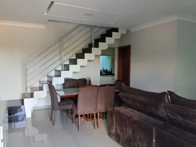 VENDO OU ALUGO LINDA CASA