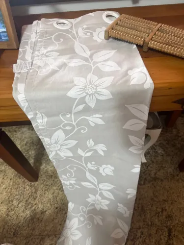 Cortina Floral Santista