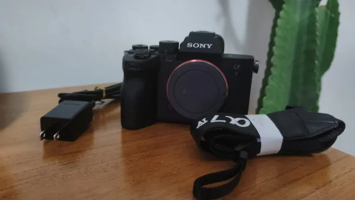 Sony A7IV - Mirrorless Profissional 