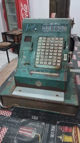 Caixa registradora antiga 