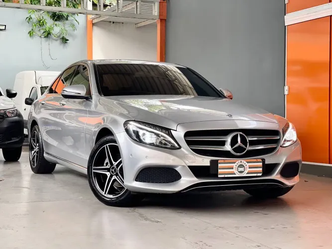 Mercedes-Benz C-180 CGI Avant. 1.6/1.6 Flextb 16V Aut. 2018