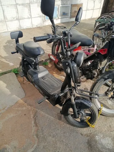 Moto elétrica *