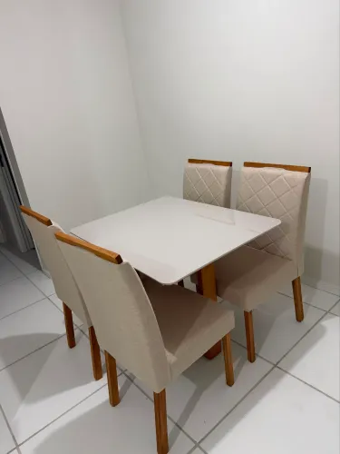 Mesa 4 cadeiras NOVA
