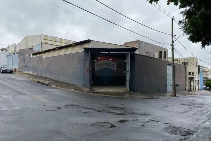 GALPÃO / BARRACÃO COMERCIAL / INDUSTRIAL LOCAÇÃO NO BAIRRO JARDIM SÃO PEDRO EM HORTOLÂNDIA